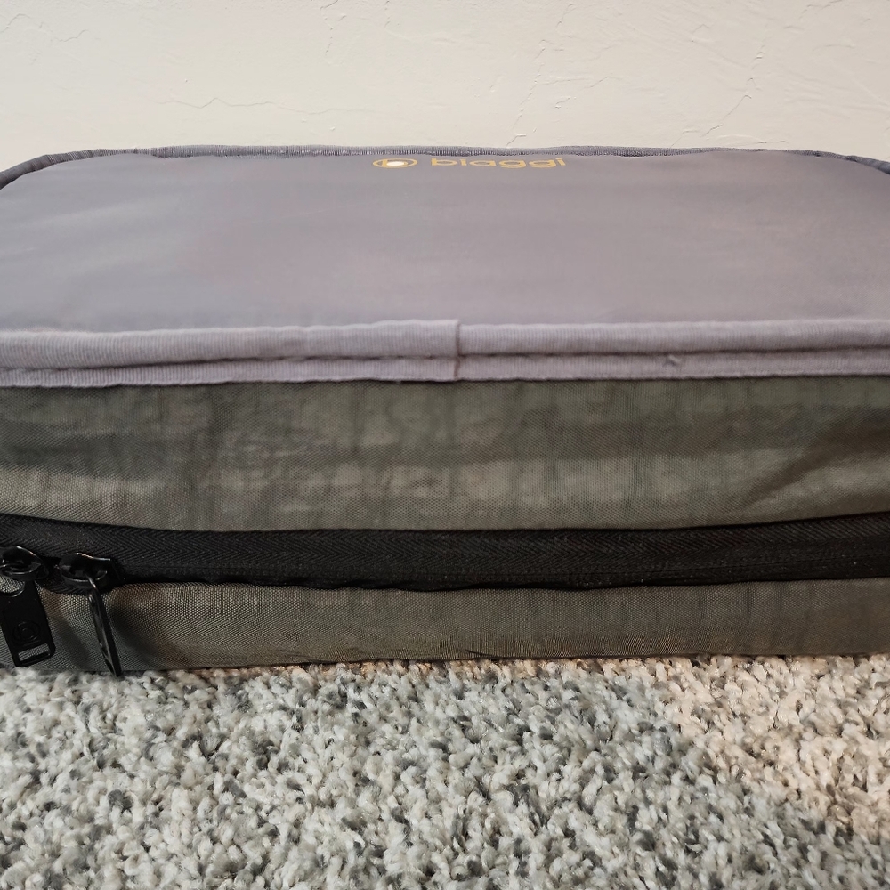 Biaggi Gray Travel Bag Zipsak Boost - Picture 2 of 8